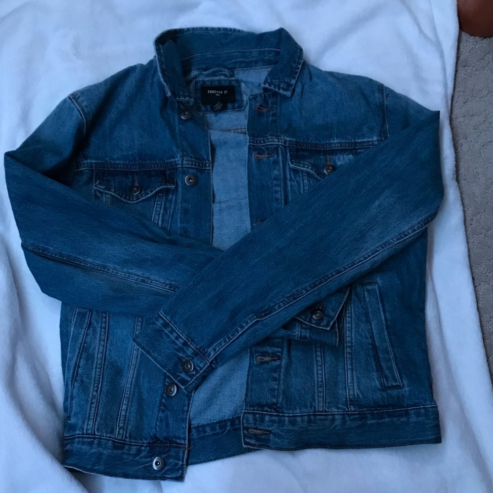 FOREVER 21 DENIM JACKET